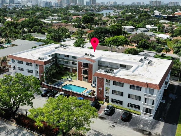 2340 NE 9th St 209, Fort Lauderdale FL 33304