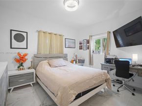 925 NE 4th St, Hallandale Beach FL 33009