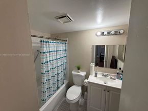 5915 Washington St 116, Hollywood FL 33023