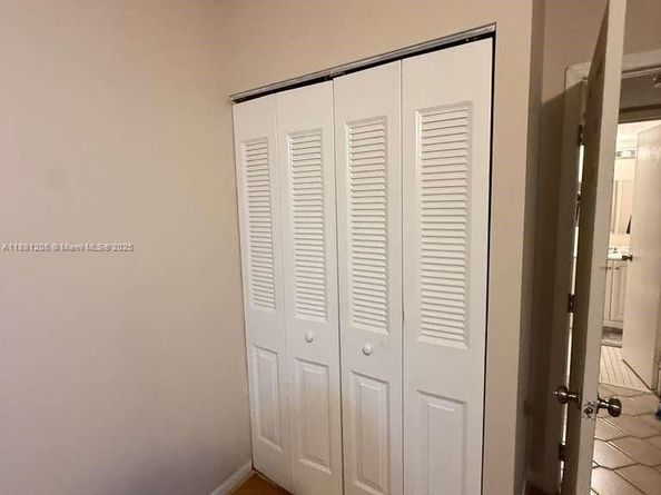 5915 Washington St 116, Hollywood FL 33023