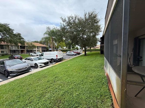 5915 Washington St 116, Hollywood FL 33023