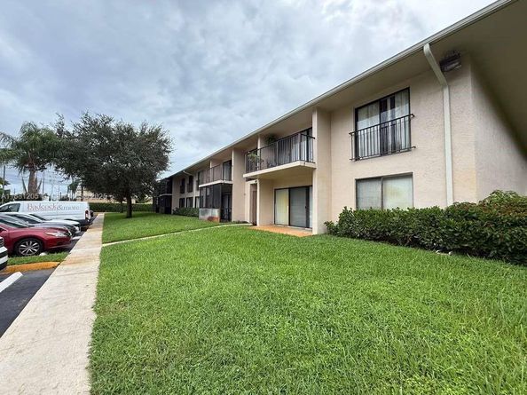 5915 Washington St 116, Hollywood FL 33023