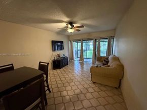 5915 Washington St 116, Hollywood FL 33023