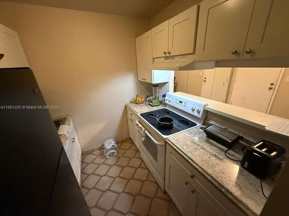 5915 Washington St 116, Hollywood FL 33023