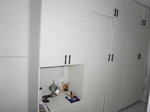 701 Brickell Key Blvd 412, Miami FL 33131