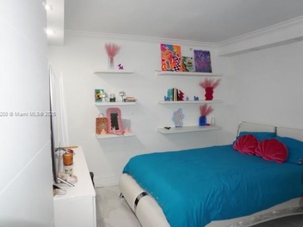 701 Brickell Key Blvd 412, Miami FL 33131