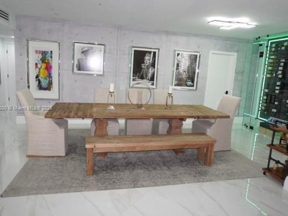 701 Brickell Key Blvd 412, Miami FL 33131