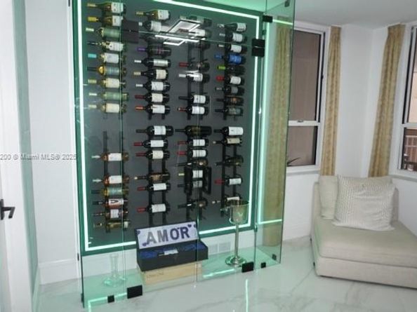 701 Brickell Key Blvd 412, Miami FL 33131