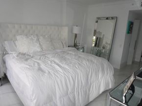 701 Brickell Key Blvd 412, Miami FL 33131