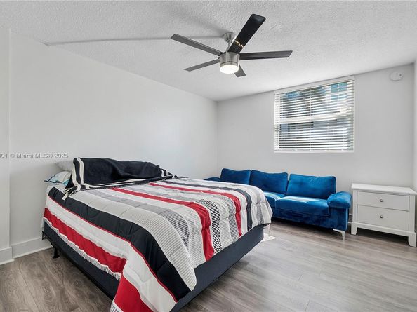 1913 S Ocean Dr 113, Hallandale Beach FL 33009