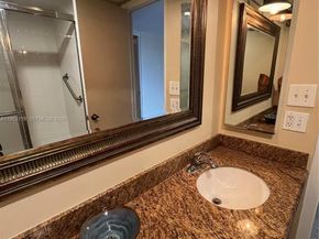 2806 N 46th Ave D537, Hollywood FL 33021