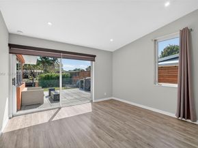 2436 Cat Cay Ln, Fort Lauderdale FL 33312