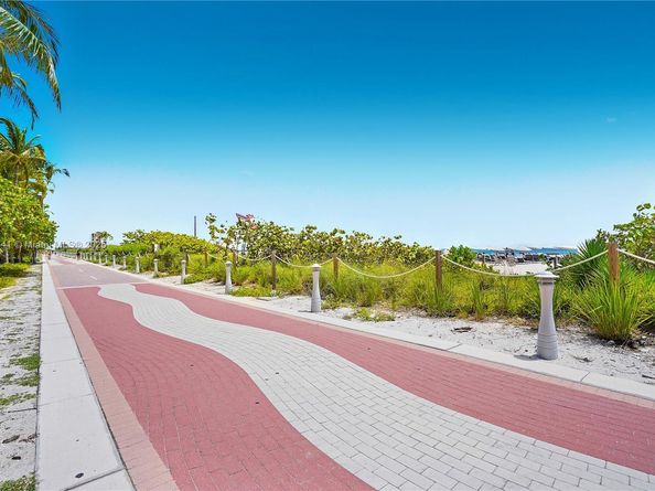 4391 Collins Ave 803, Miami Beach FL 33140