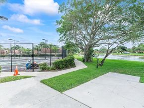 839 Blue Ridge Cir 839, West Palm Beach FL 33409