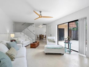 839 Blue Ridge Cir 839, West Palm Beach FL 33409