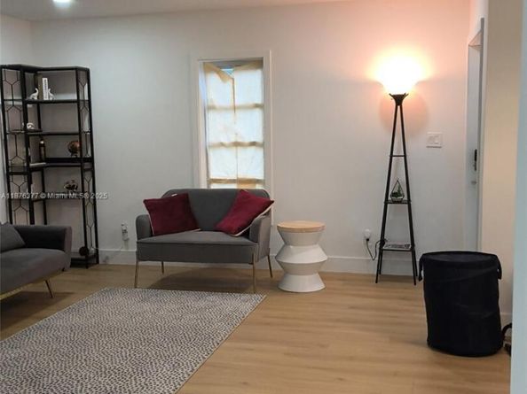 839 NW 13th Ave, Fort Lauderdale FL 33311