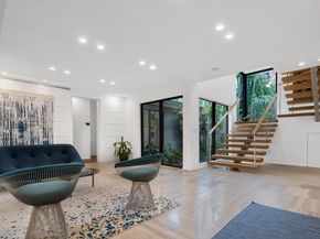 6840 Sunrise Pl, Coral Gables FL 33133