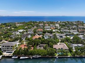 6840 Sunrise Pl, Coral Gables FL 33133