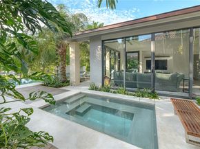 6840 Sunrise Pl, Coral Gables FL 33133