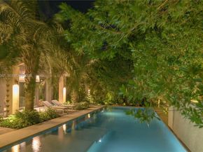 6840 Sunrise Pl, Coral Gables FL 33133