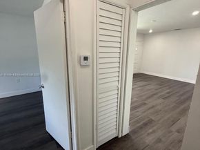 901 NW 149th Ter, Miami FL 33168