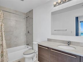 1900 N Bayshore Dr 1711, Miami FL 33132