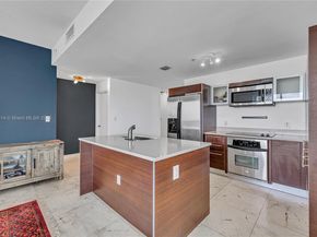 1900 N Bayshore Dr 1711, Miami FL 33132