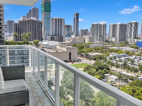 1900 N Bayshore Dr 1711, Miami FL 33132