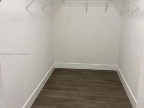 11500 NW 33rd St, Sunrise FL 33323