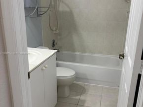 11500 NW 33rd St, Sunrise FL 33323