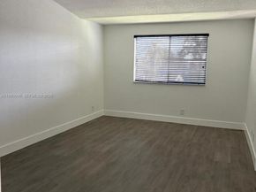 11500 NW 33rd St, Sunrise FL 33323