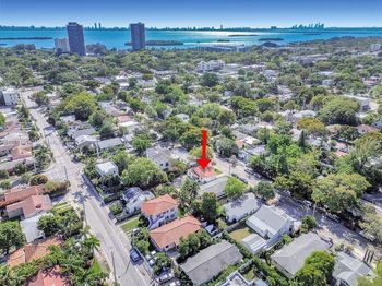 461 NE 70th Street