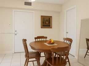 4709 NW 7th St 1059, Miami FL 33126