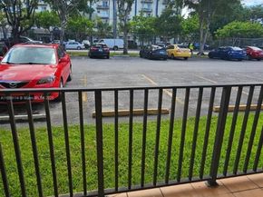4709 NW 7th St 1059, Miami FL 33126