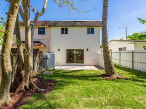 2039 NE 172nd St, North Miami Beach FL 33162