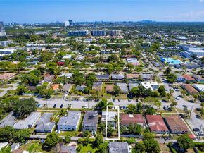 2039 NE 172nd St, North Miami Beach FL 33162
