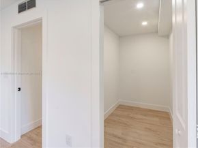 2039 NE 172nd St, North Miami Beach FL 33162
