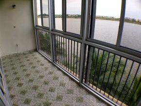 1075 NE Miami Gardens Dr 610, Miami FL 33179