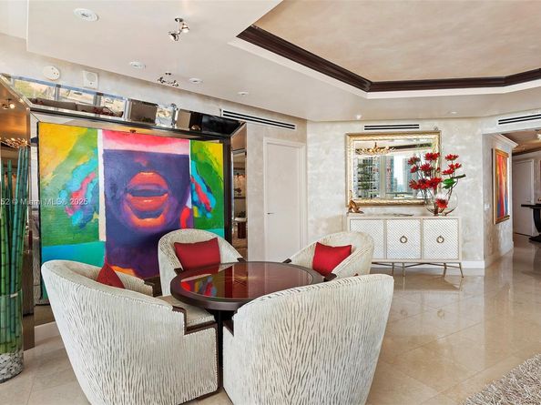 450 Alton Rd 1907, Miami Beach FL 33139