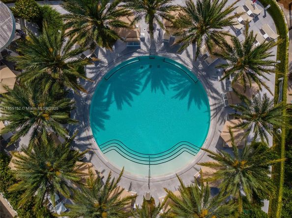450 Alton Rd 1907, Miami Beach FL 33139