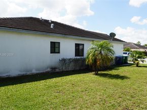 16869 SW 109th Pl, Miami FL 33157