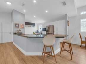 16410 Sapphire Bnd, Weston FL 33331