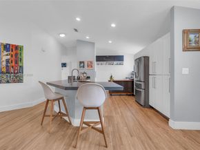 16410 Sapphire Bnd, Weston FL 33331