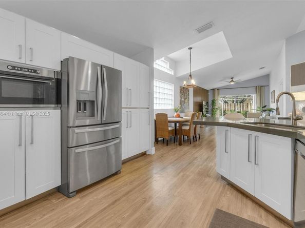 16410 Sapphire Bnd, Weston FL 33331