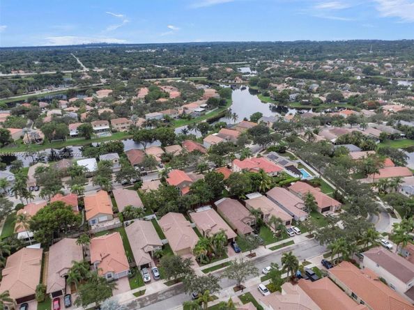 16410 Sapphire Bnd, Weston FL 33331