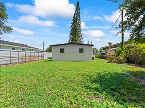 3231 NW 48th Ter, Miami FL 33142