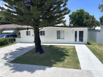 3231 NW 48th Ter