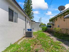 3231 NW 48th Ter, Miami FL 33142