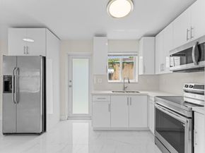 3231 NW 48th Ter, Miami FL 33142