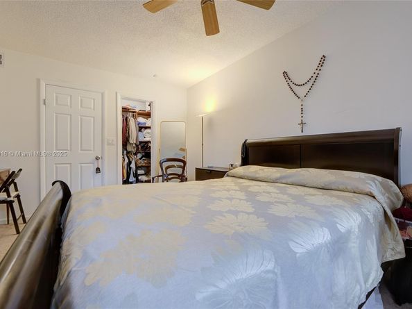 1400 Tallwood Ave 303, Hollywood FL 33021